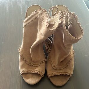 Kristin cavallari by Chinese Laundry wedges